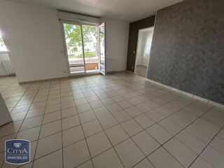  Appartement à louer 3 pièces 56 m²