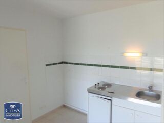  Appartement à louer 3 pièces 56 m²