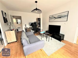  Appartement à louer 2 pièces 44 m²