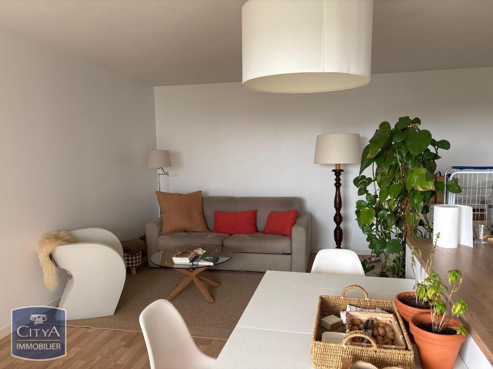 À LOUER : Appartement T3 à Saint-Nazaire. Découvrez cet ....