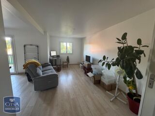 location Appartement - 3 pièce(s) - 67 m² Prévessin-Moëns (01280)