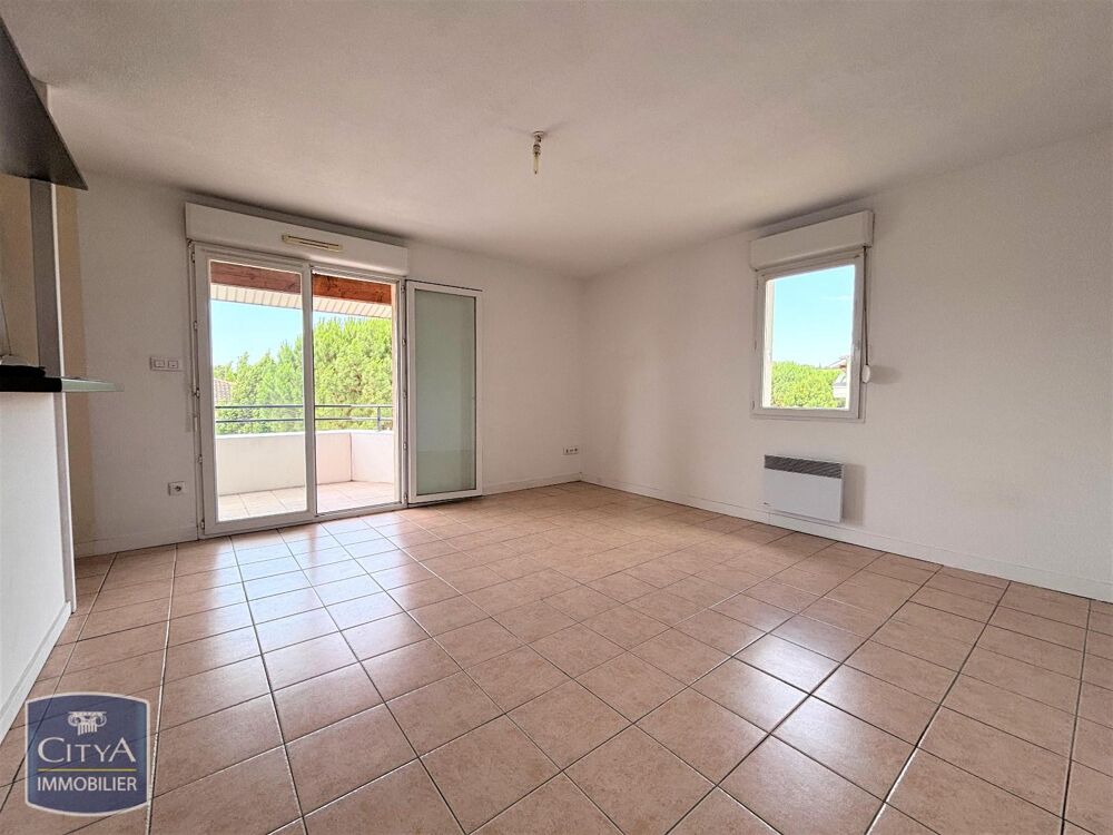 À LOUER ! Découvrez cet appartement T3 idéalement situé ....