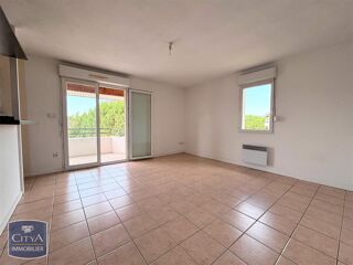  Appartement à louer 3 pièces 55 m²