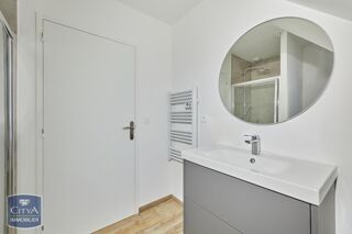  Maison à louer 3 pièces 84 m²