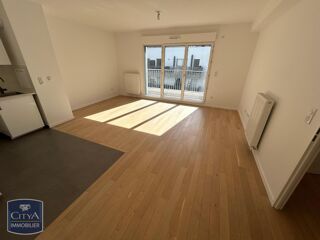 Appartement à louer 3 pièces 78 m²