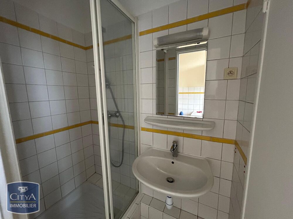 location Appartement - 2 pièce(s) - 43 m² Moulins-lès-Metz (57160)