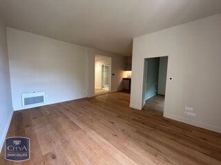  Appartement à louer 2 pièces 55 m²