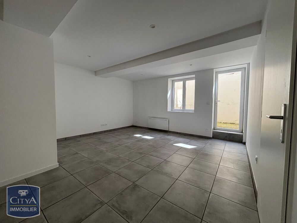 location Maison - 4 pièce(s) - 119 m² Maringues (63350)