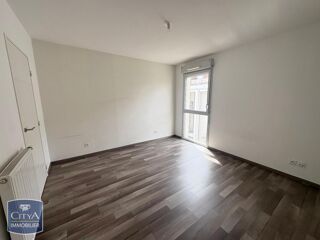  Appartement à louer 3 pièces 68 m²