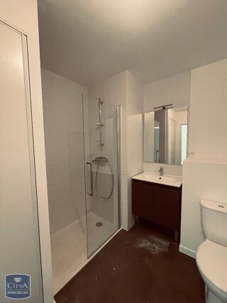  Appartement à louer 2 pièces 41 m²