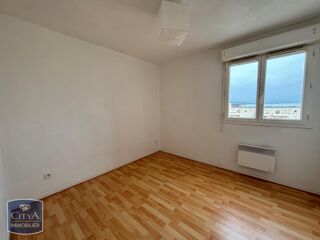  Appartement à louer 2 pièces 35 m²