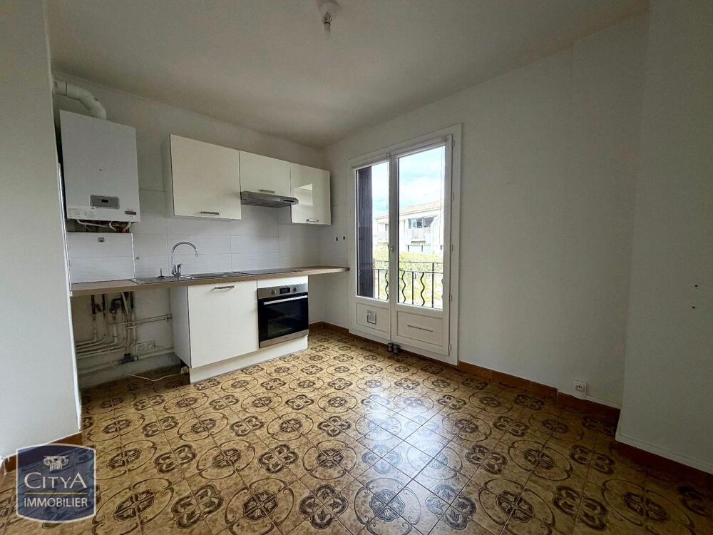 location Appartement - 3 pièce(s) - 67 m² Nimes (30900)