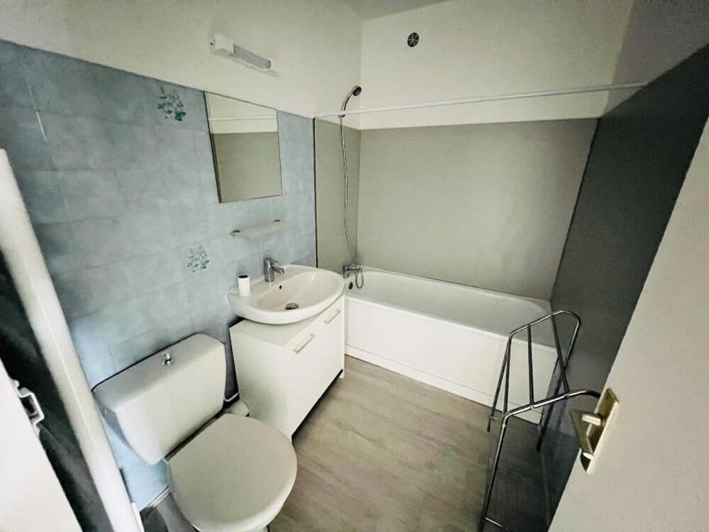 Appartement T2 duplex situé sur les quai de Saone à Maco....