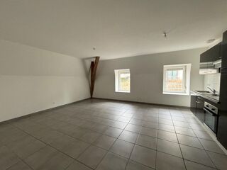  Appartement � louer 4 pi�ces 82 m�