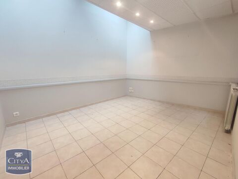 &Agrave; LOUER : Local professionnel situ&eacute; au coeur de la vi... 1300 81000 Albi