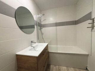  Appartement � louer 4 pi�ces 83 m�