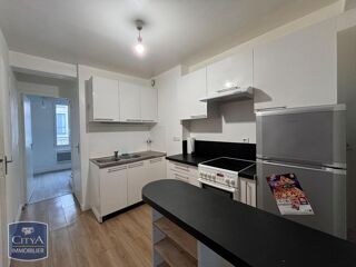  Appartement à louer 3 pièces 55 m²