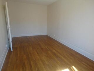  Appartement � louer 2 pi�ces 57 m�