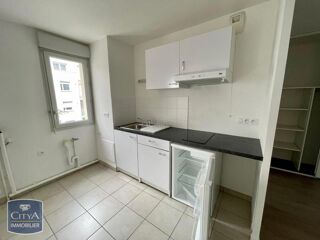  Appartement à louer 1 pièce 33 m²