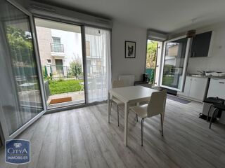  Appartement à louer 1 pièce 33 m²