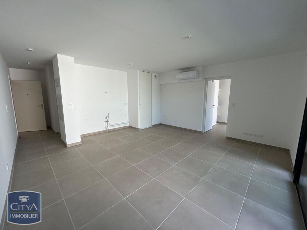 location Appartement - 2 pièce(s) - 47 m² Marguerittes (30320)