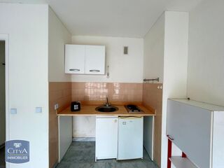  Appartement à louer 1 pièce 22 m²