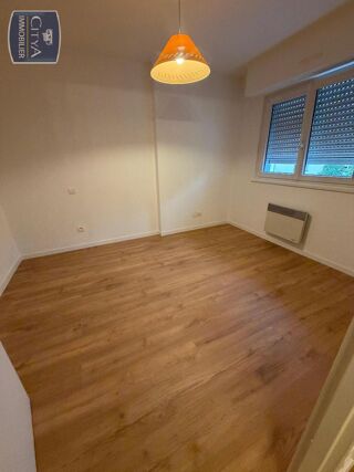  Appartement à louer 2 pièces 48 m²