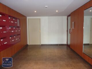  Appartement à louer 2 pièces 45 m²