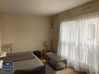  Appartement à louer 1 pièce 27 m²