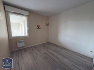  Appartement à louer 3 pièces 66 m²