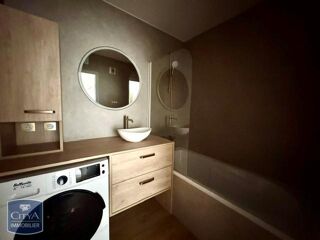  Appartement à louer 2 pièces 46 m²