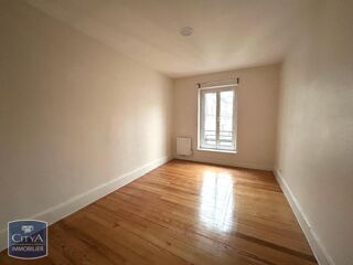  Appartement à louer 4 pièces 98 m²