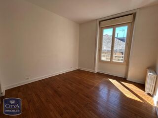  Appartement à louer 3 pièces 65 m²