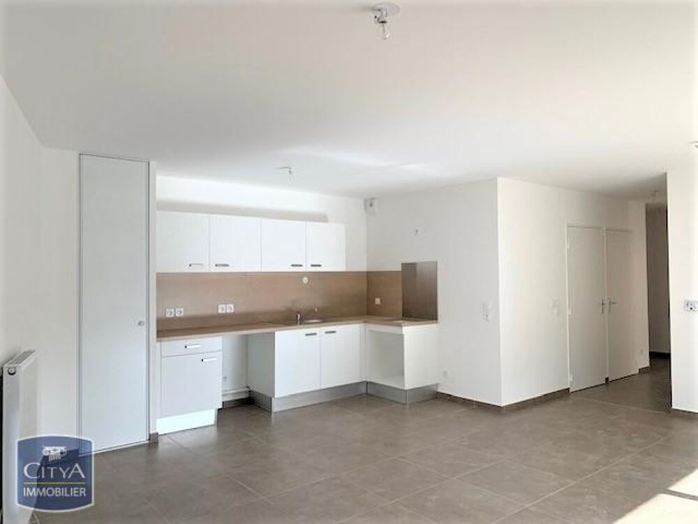 location Appartement - 4 pièce(s) - 83 m² Lyon 8