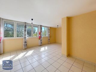  Appartement à louer 3 pièces 67 m²
