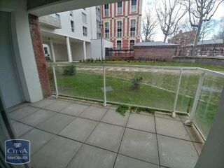  Appartement à louer 3 pièces 64 m²