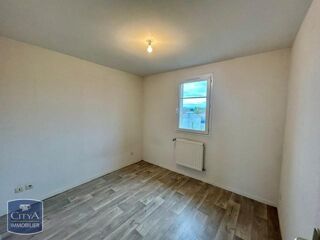  Villa à louer 4 pièces 88 m²