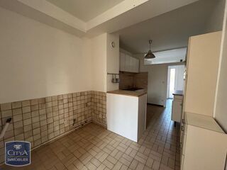  Maison à louer 6 pièces 152 m²