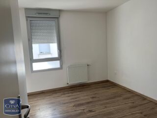  Maison à louer 3 pièces 74 m²