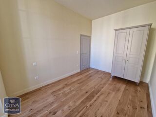  Appartement à louer 3 pièces 64 m²