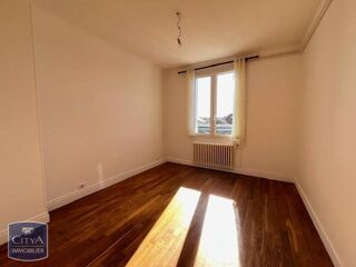  Appartement à louer 3 pièces 51 m²