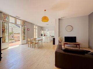  Appartement à louer 3 pièces 73 m²