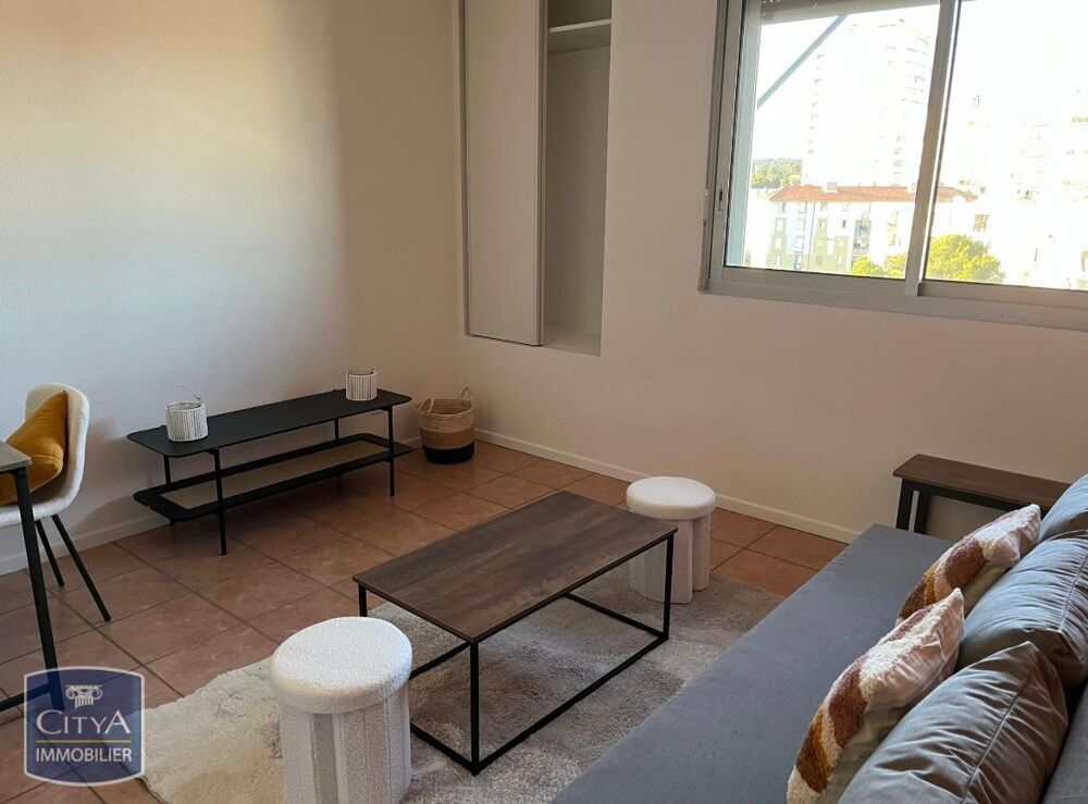 location Appartement - 1 pièce(s) - 21 m² Nîmes (30000)
