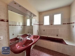  Maison � louer 6 pi�ces 169 m�