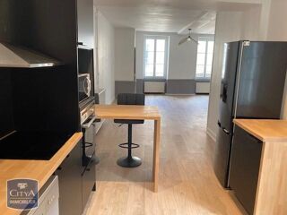  Appartement à louer 5 pièces 110 m²