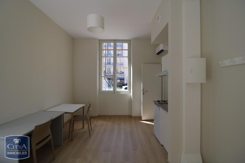 À LOUER : Appartement T1 à Grenoble, situé 29 Cours Jean....