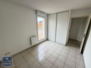  Appartement à louer 3 pièces 66 m²