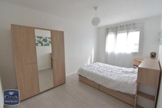  Appartement à louer 3 pièces 74 m²
