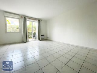  Appartement à louer 3 pièces 55 m²