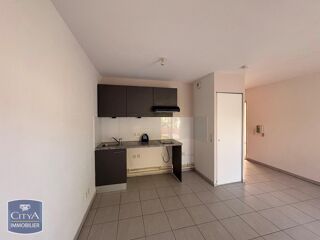  Appartement à louer 1 pièce 34 m²